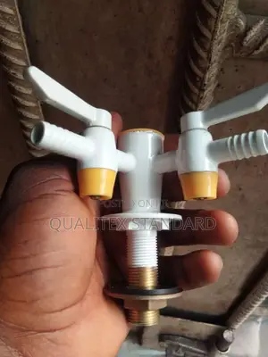 Two Way Laboratory Tap