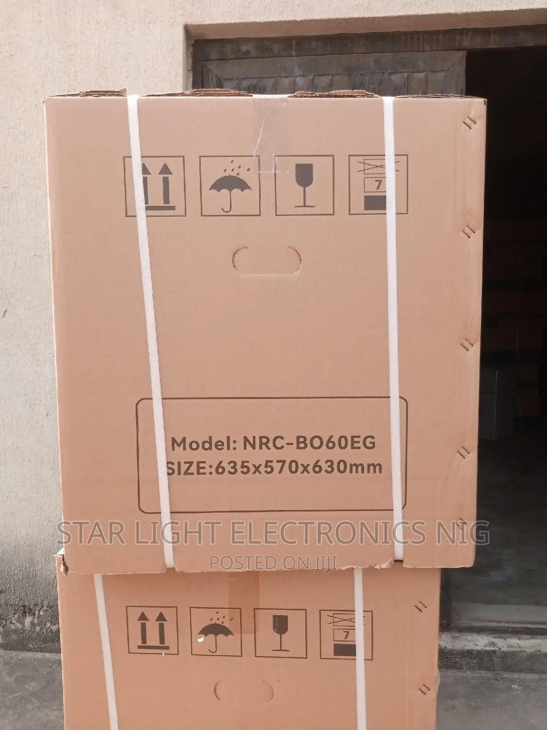 Newcastle Electric Oven Built-In