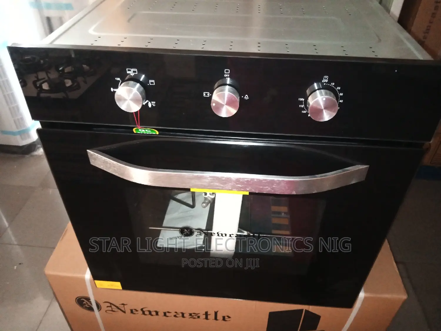 Newcastle Electric Oven Built-In
