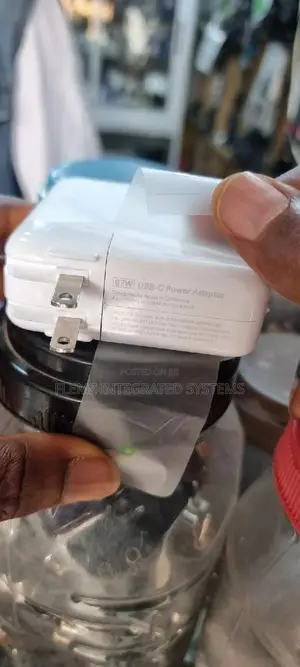 67w Macbook Type-C / Usb-C Power Adapter