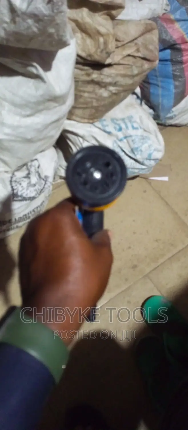 Adjustable Hand Sprinkler