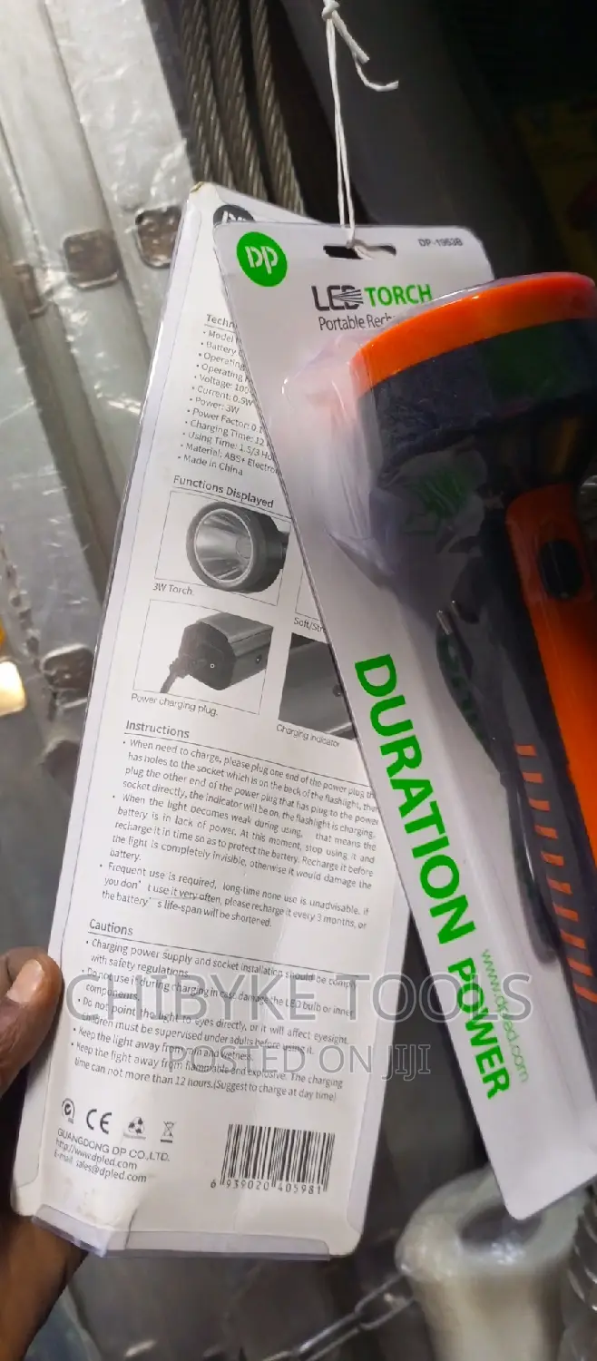 Quality Rechargeable Torch Light