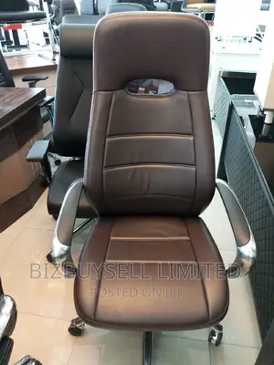 Super Executive Office Swivel Chair.