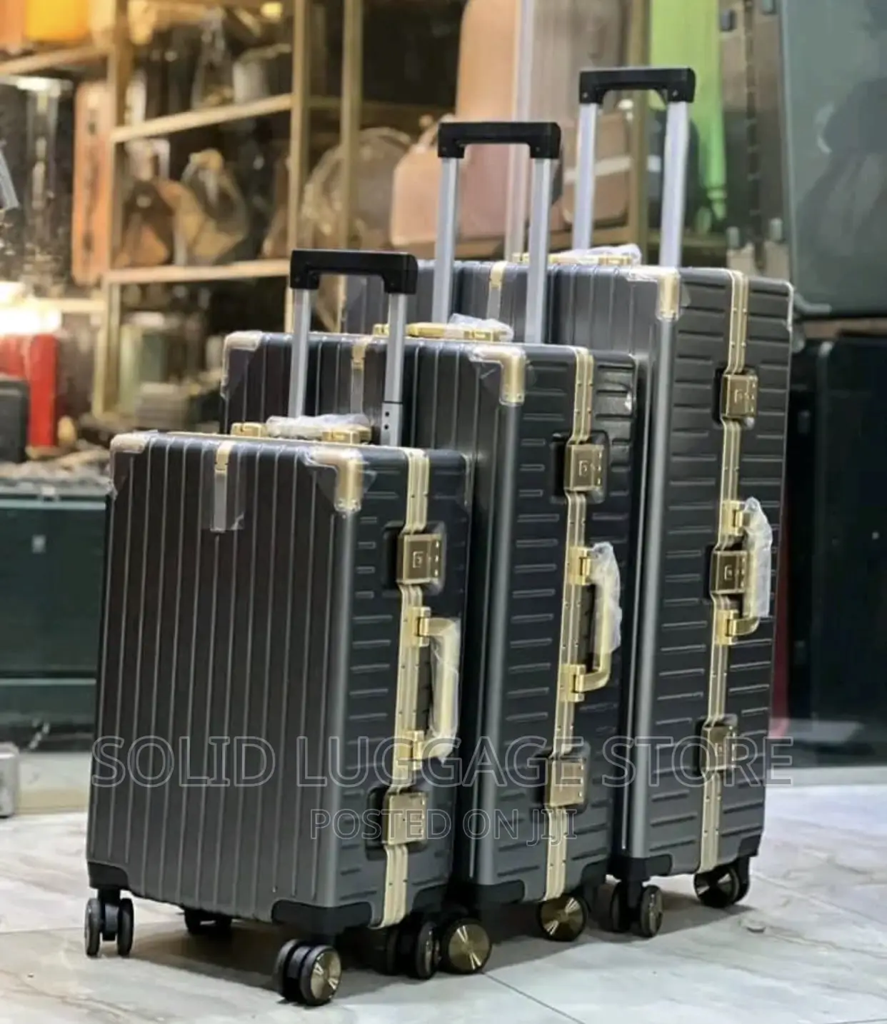 Luxury Traveling Boxes
