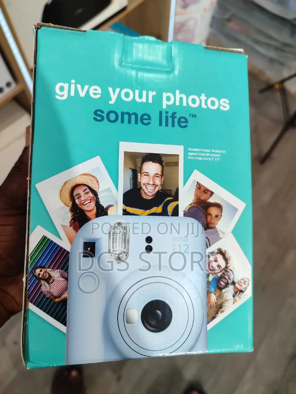 Fujifilm Instax Mini 12 Bundle