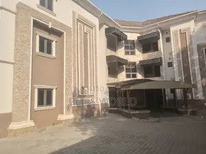 3bdrm Block of Flats in Guzape for rent