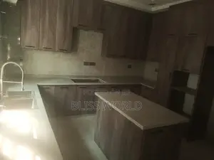 3bdrm Block of Flats in Guzape for rent