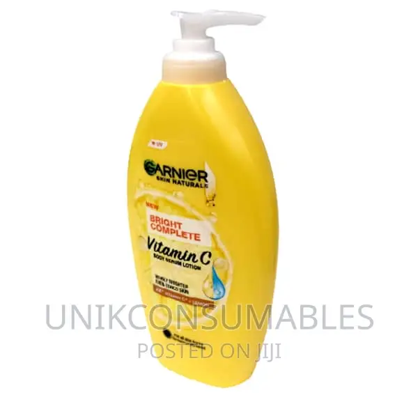 Garnier Bright Complete Vitamin C Moisturizing Lotion 400ml