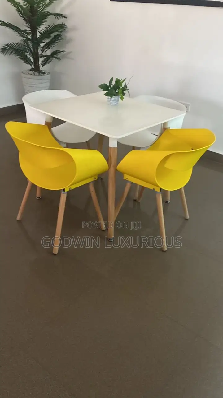 Executive Lounge Table Set