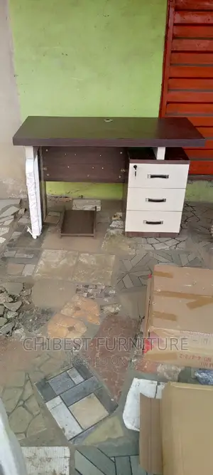 Standard Executive Table for Office
