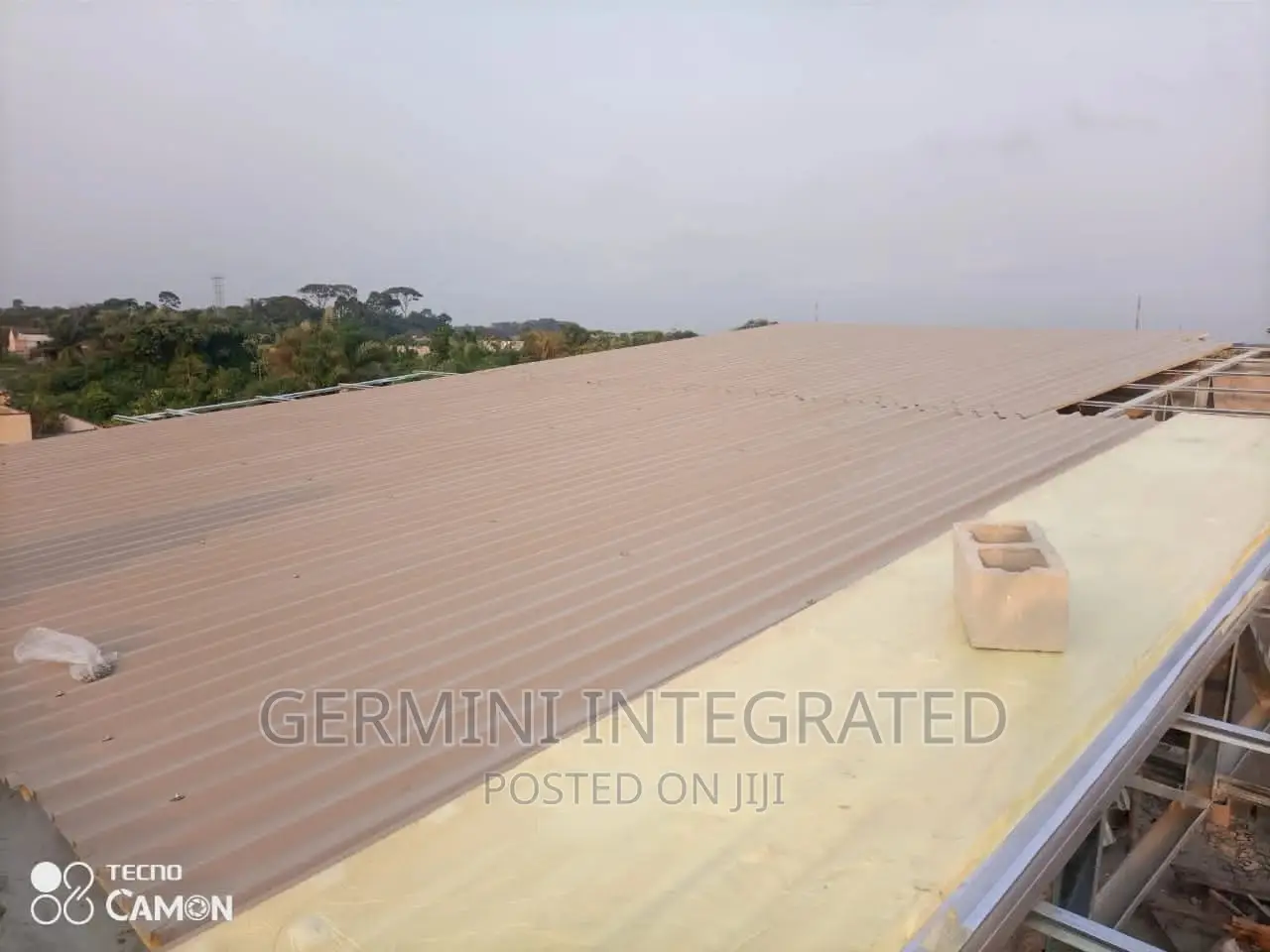 Roof Installer