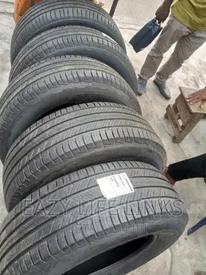 275/65r18 Michelin Tires