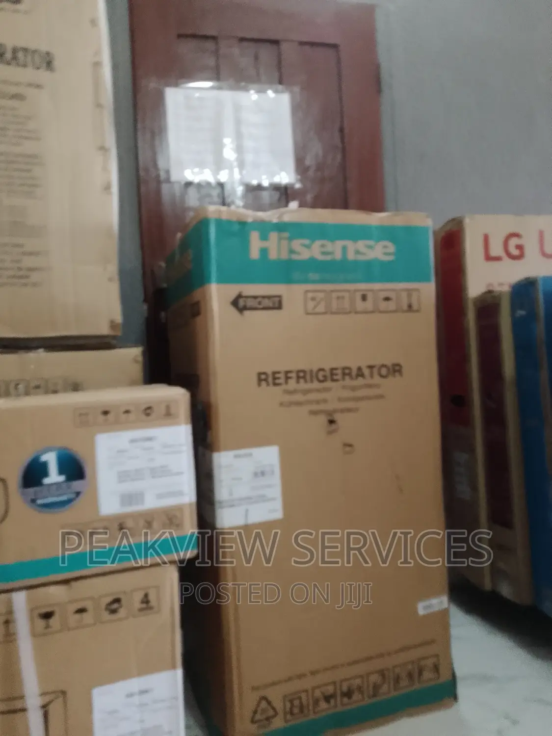 The Brand New Hisense (Ref RR20S) Refrigerator+Shelves