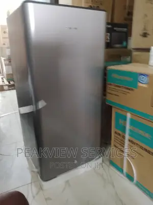 Super Cooling 150L Hisense Refrigerator With Shelves