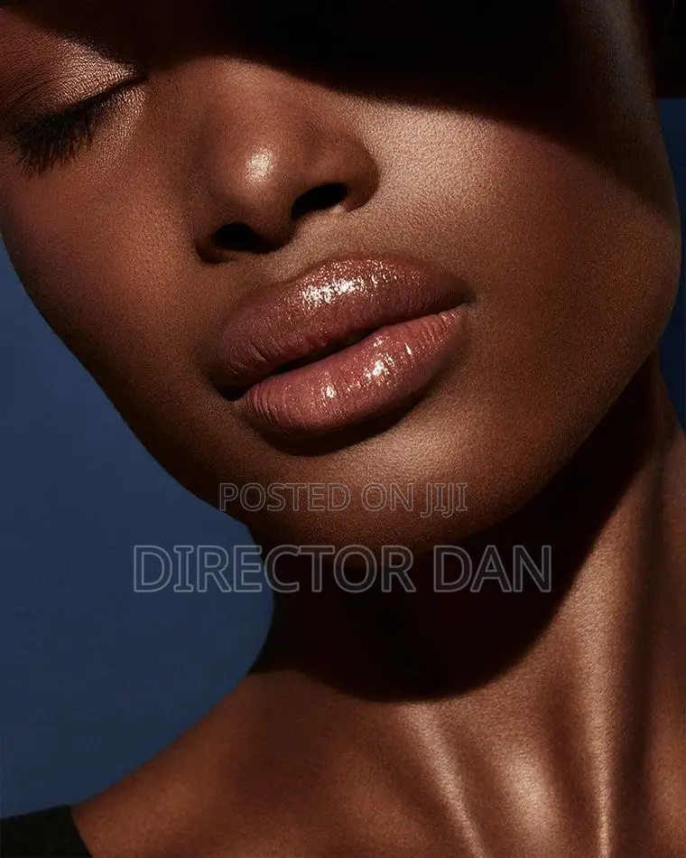 Photographer, High End Retoucher