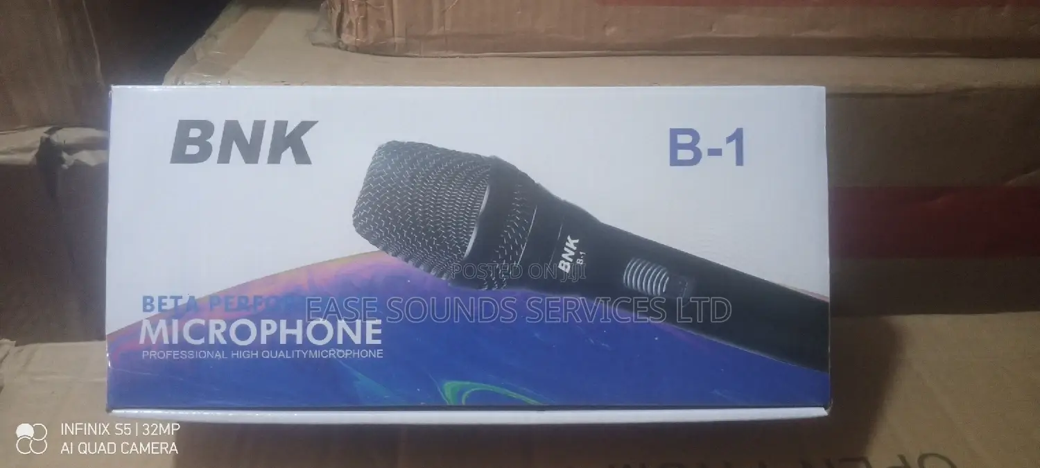 BNK Wired Microphone