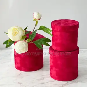 Round Treat Box