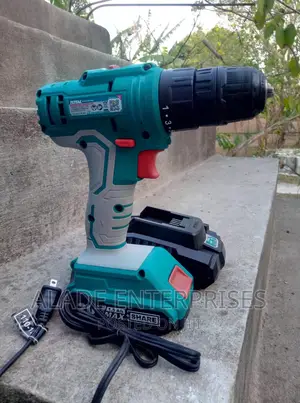 Cordless Drill Lithium-Ion Drill 1.5 Ah, Total TDLI20028 DUT