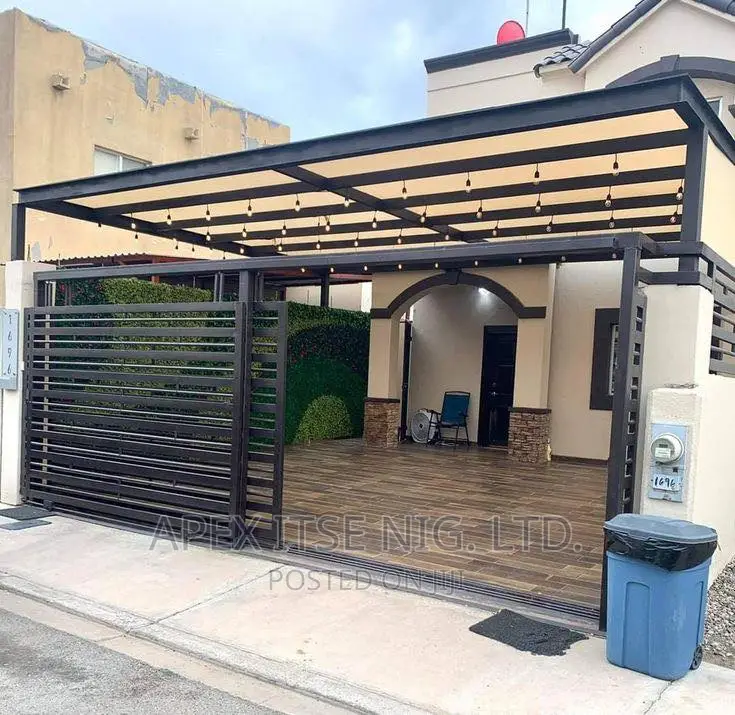 Front View Pergola
