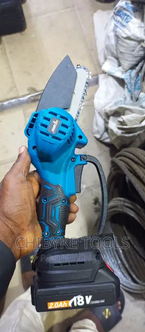 4" Battery/Cordless Chainsaw Machine