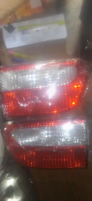 Booth Light Toyota Sienna 1998/2000 Model