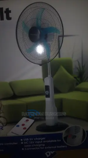 Duravolt 18rechageable Fan With Space for Additional Batery.