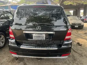 Mercedes-Benz GL-Class GL 550 2011 Black