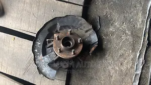 Front Wheel Hub Escape 2013 2015 2017