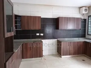 4bdrm Townhouse / Terrace in Guzape District for rent
