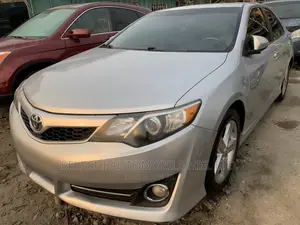 Toyota Camry 2012 Silver