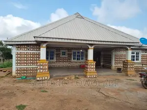 Furnished 4bdrm Bungalow in Oke Odu Community, Akure for sale