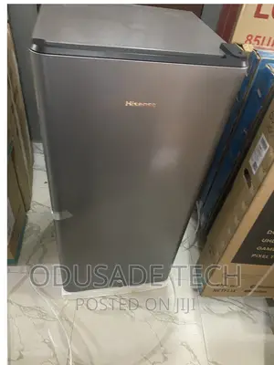 With Shelves Original Hisense Refregerator Ref (RR20S) 150L