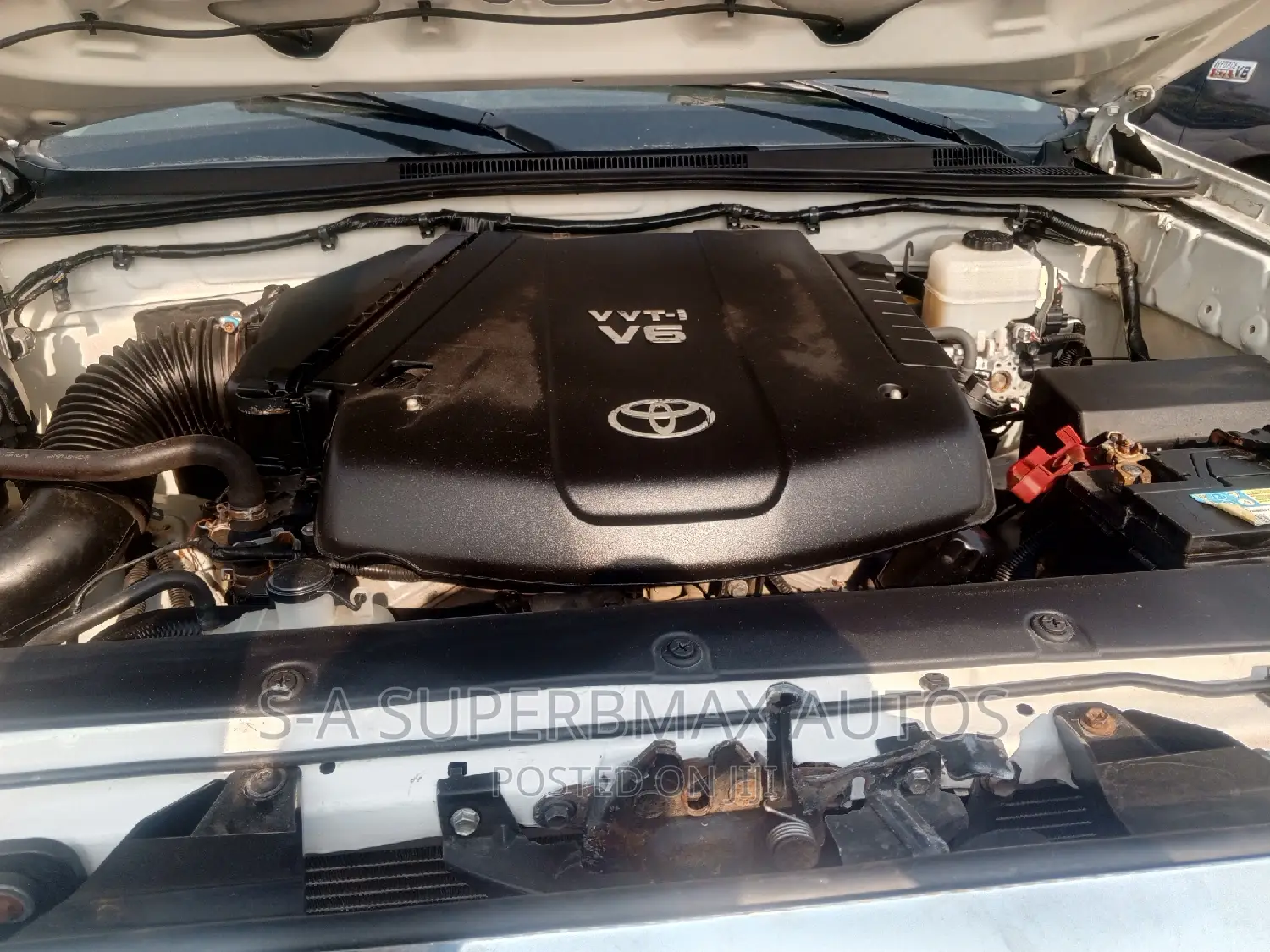 Toyota Tacoma 2015 White