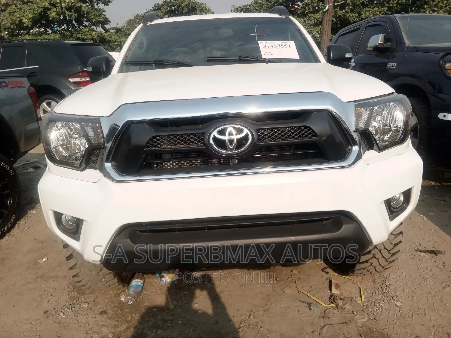Toyota Tacoma 2015 White