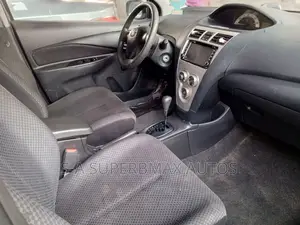 Toyota Yaris 1.3 VVT-i Automatic 2007 Silver