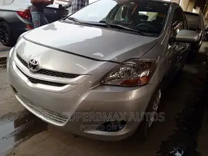 Toyota Yaris 1.3 VVT-i Automatic 2007 Silver