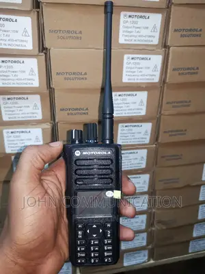 Motorola Dp4801e UHF Digital Walkie-Talkie