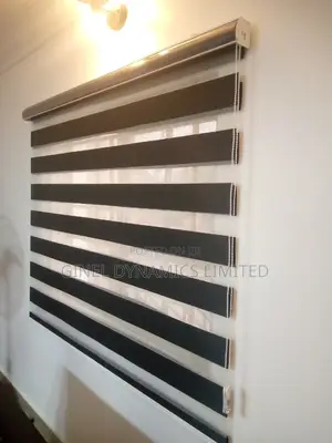 High Quality Window Blind (Free Delivery)