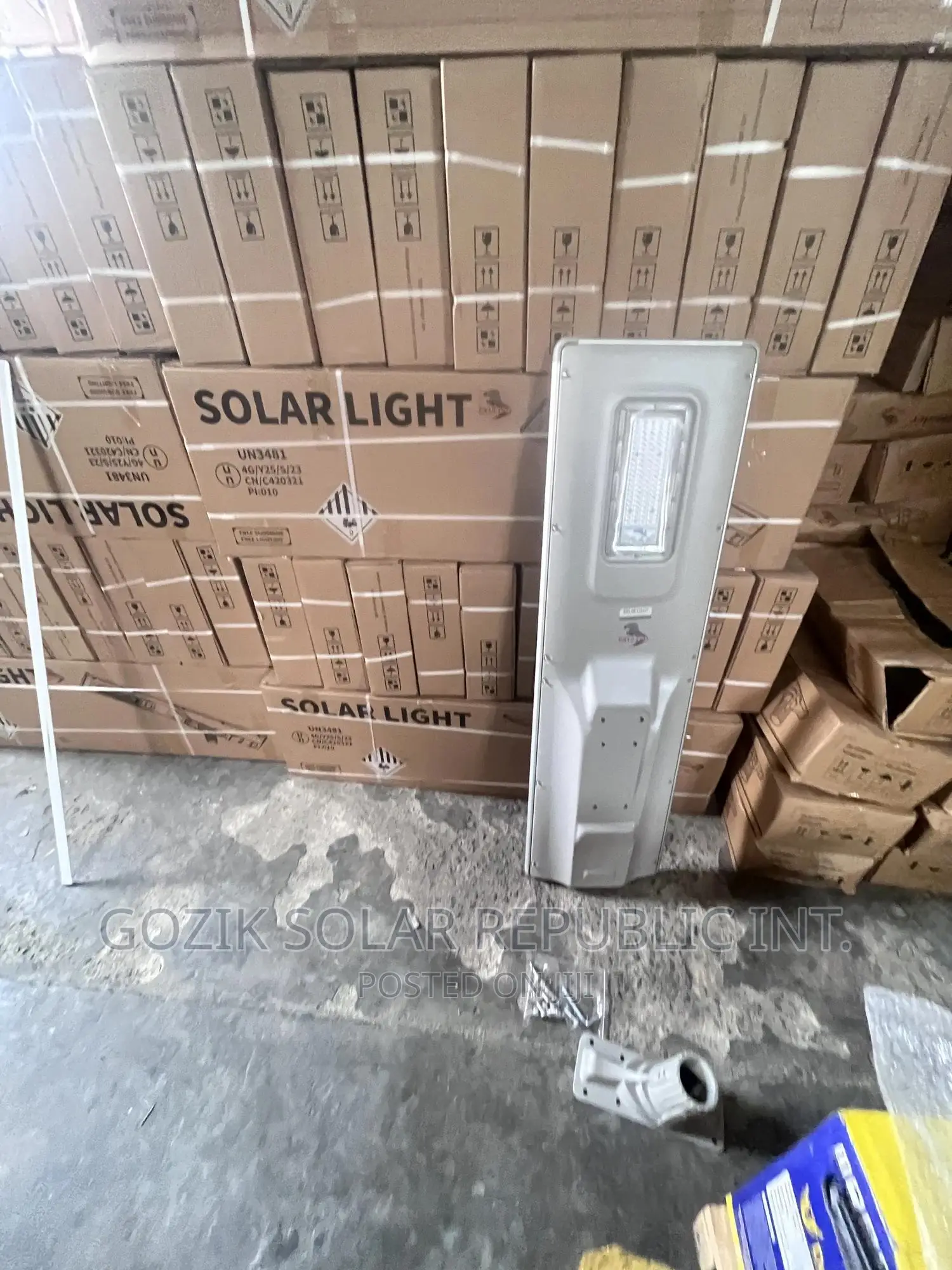 100w Blue Carbon Solar Light Best Quality for Big Projects
