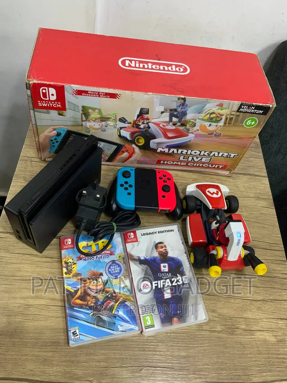 Nintendo Switch