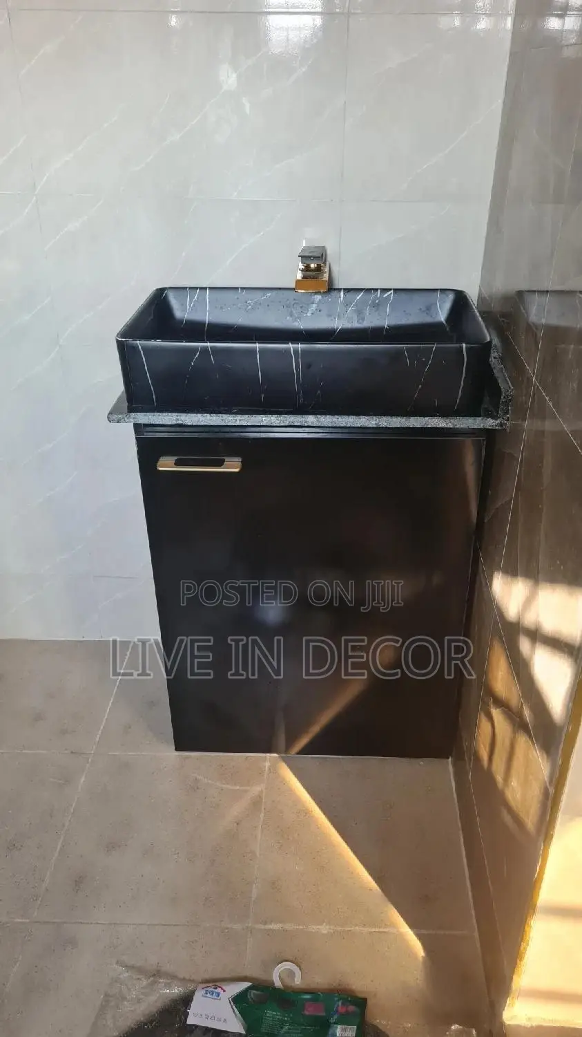 Toilet Vanity