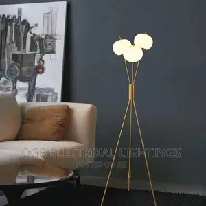 Nordic Creativity Standing Light