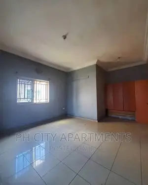 3bdrm Block of Flats in Mercy Land, Port-Harcourt for rent