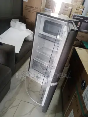 BRAND NEW Hisense Refrigerator- Single Door Rr20s