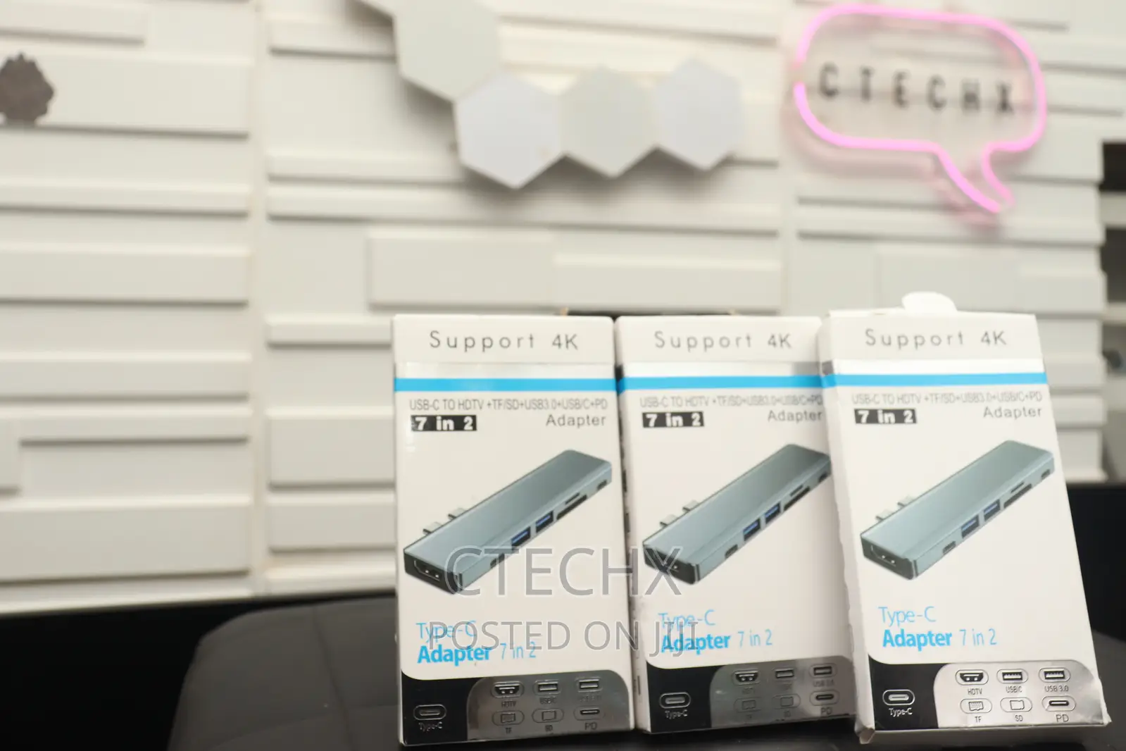 7 in 2 Usb C Adapter for Macbook Pro/Air