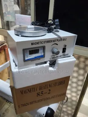 Hot Plate With Magnetic Stirrer