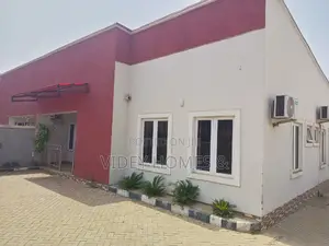 3bdrm Bungalow in Kabusa Garden Estate, Galadimawa for rent