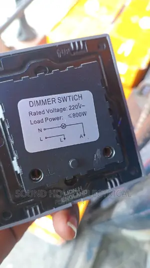 800 Watts Dimmer Switch