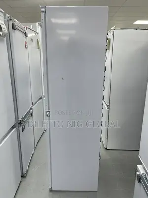 Hoover Wifi Connected Inbuilt Fridge Freezer
