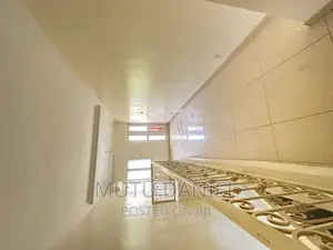 4bdrm Townhouse / Terrace in Apo Dutse for rent
